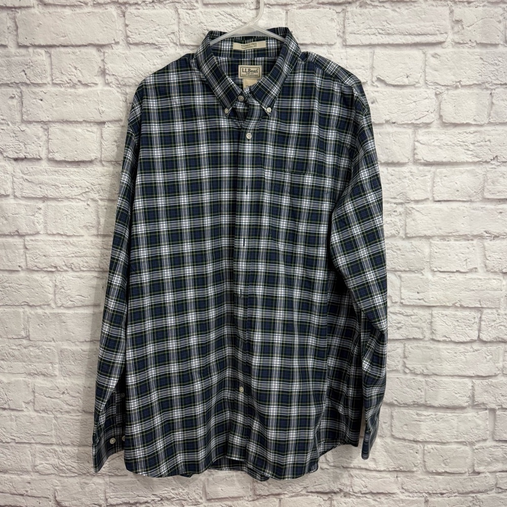 LL Bean Men’s XL regular plaid button down shirt wrinkle free traditional fit